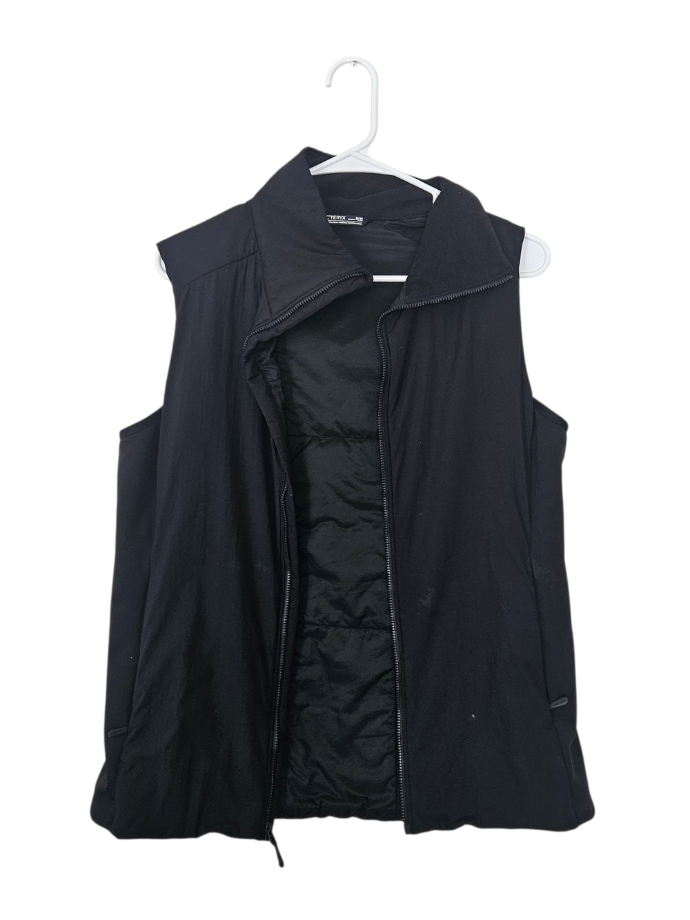 Arcteryx Black Zip-Front Vest Size M